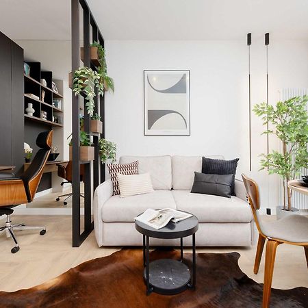 Apartment Sarmacka Wilanow With Parking, Sauna & Gym By Noclegi Renters Warschau Exterior foto